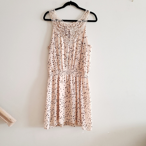 Buffalo Crochet Valentine Heart Flowy Dress - Picture 3 of 9